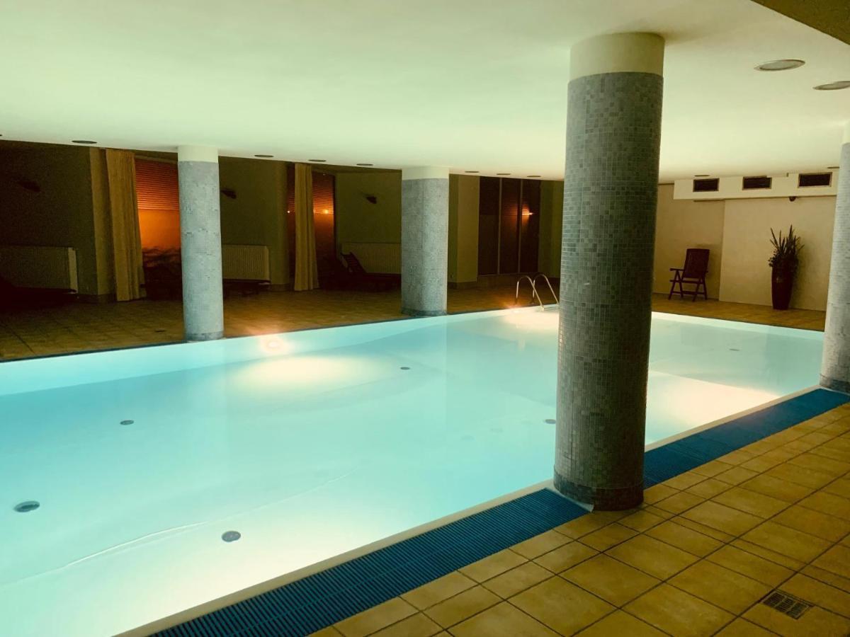 City View Wellness Apartment Swim&Steam&Relax كراكوفيا المظهر الخارجي الصورة